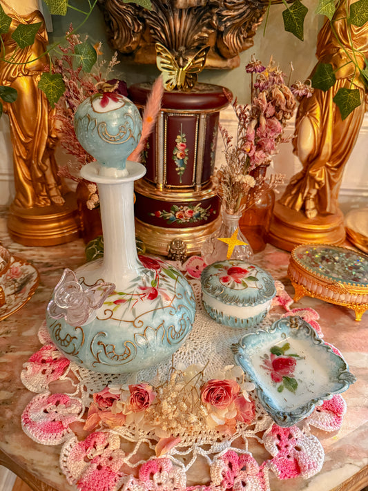 Fenton Charleston Rose Milk Glass✨