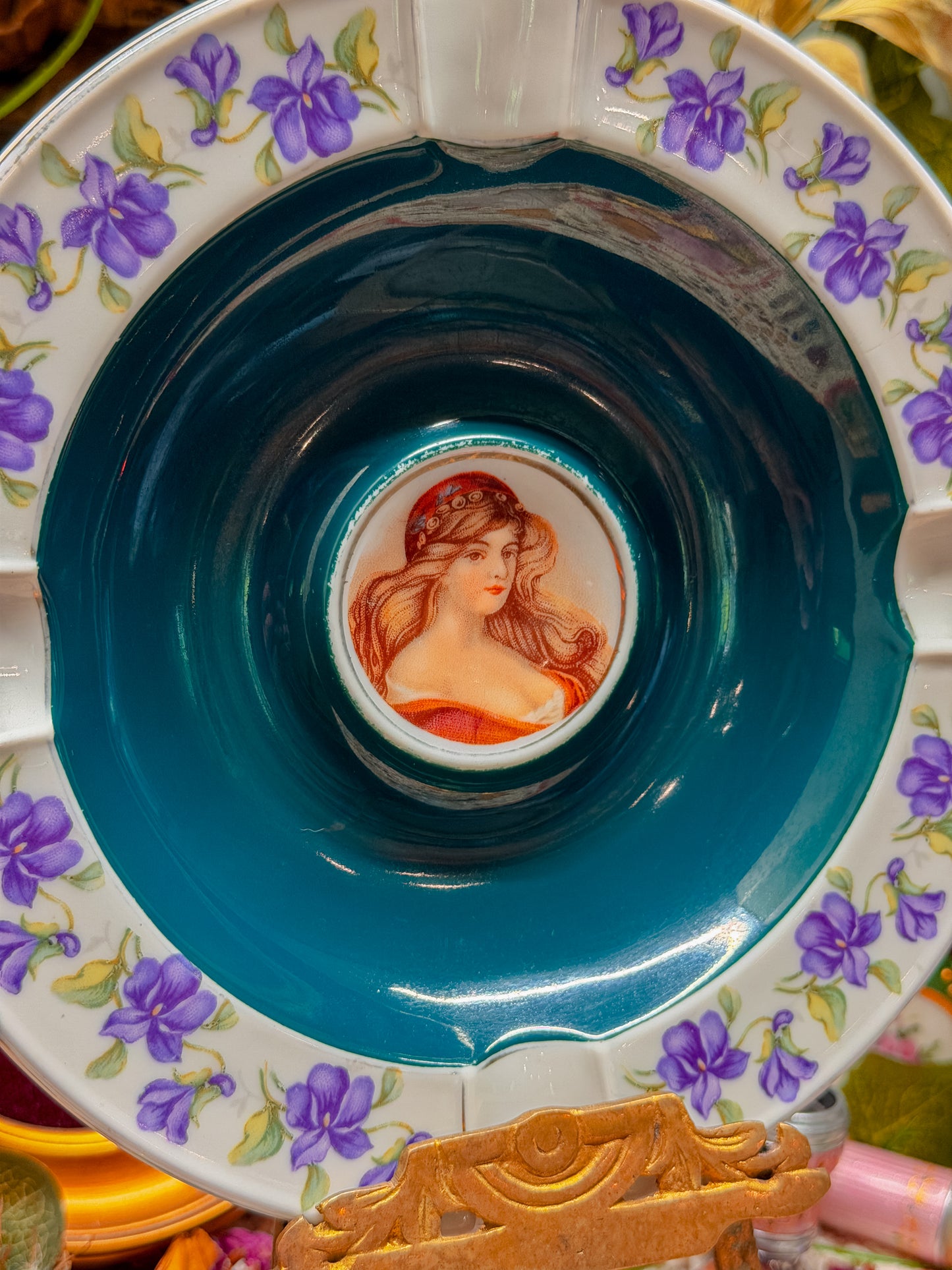 Austrian floral and lady ashtray✨
