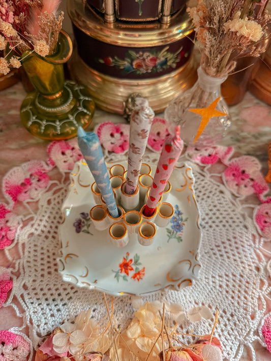 Joint holder/ashtray