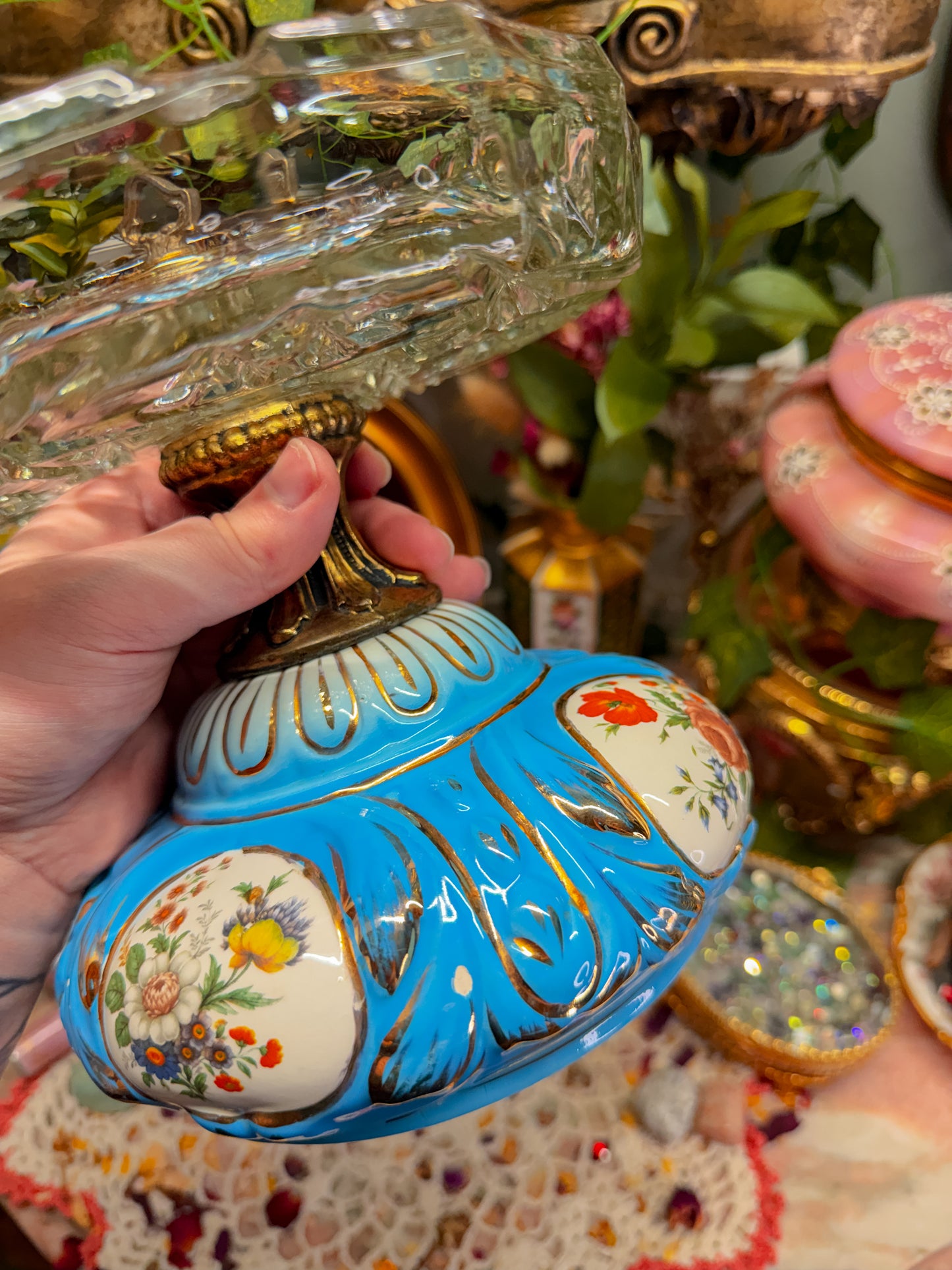 Rare Glass/porcelain floral ashtray✨
