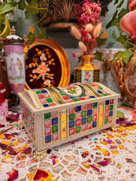 Tin mosaic glass style stash boxโจ