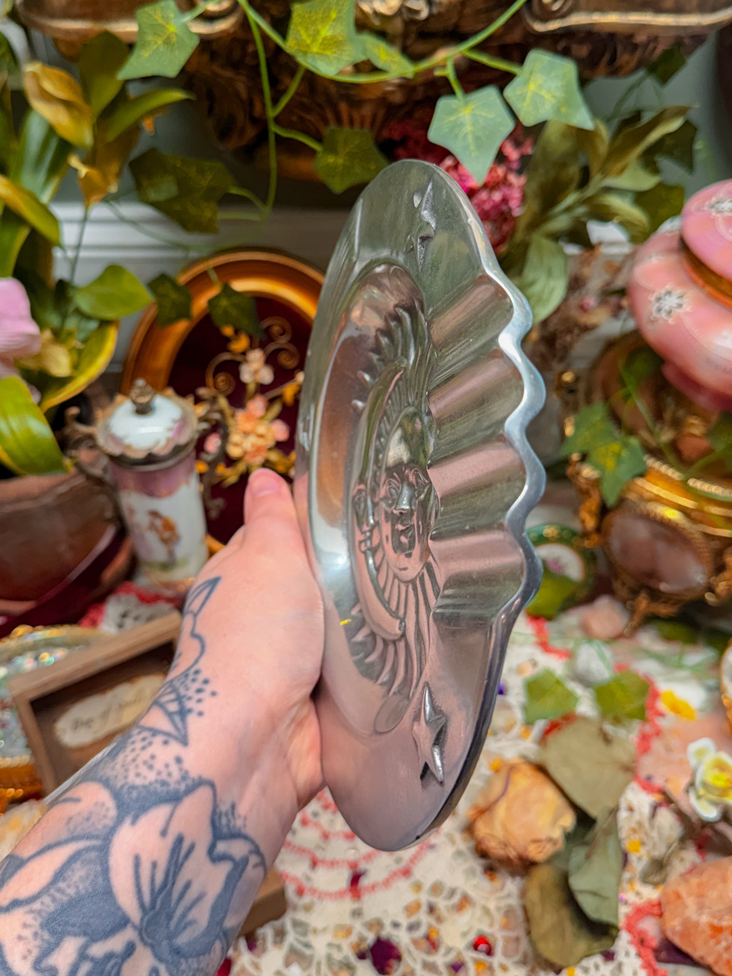Solid metal brass sun and moon ashtray✨