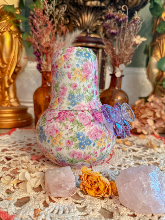 Cutie floral carafe(wake and bake)