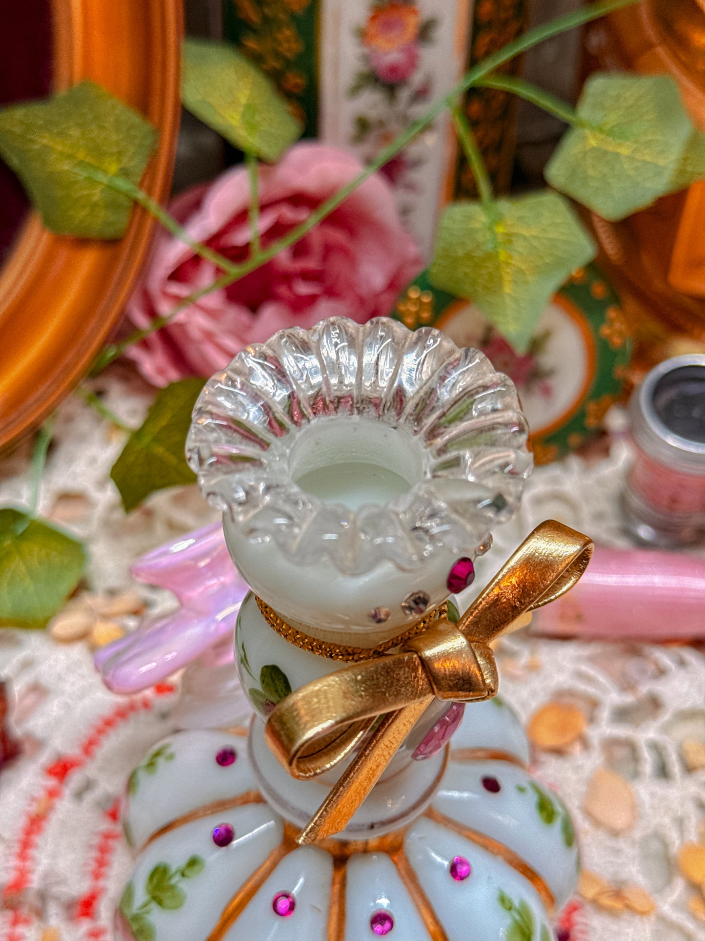 Fenton Charleston Floral with gems✨