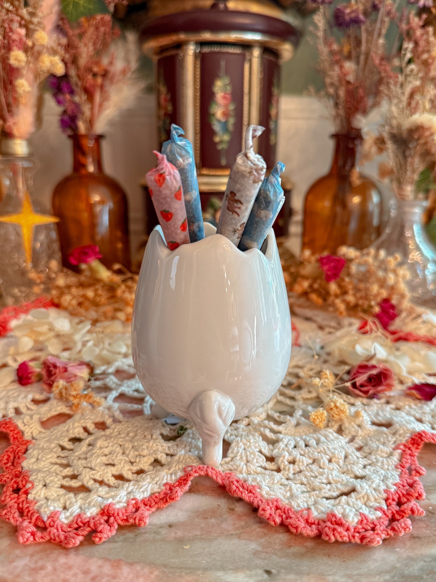 Lefton floral egg joint holder✨