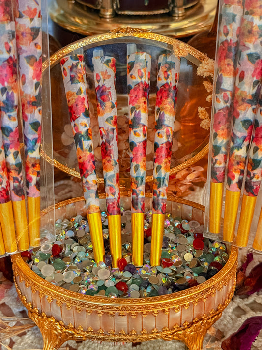 Floral and gold limited pre rolled cones✨