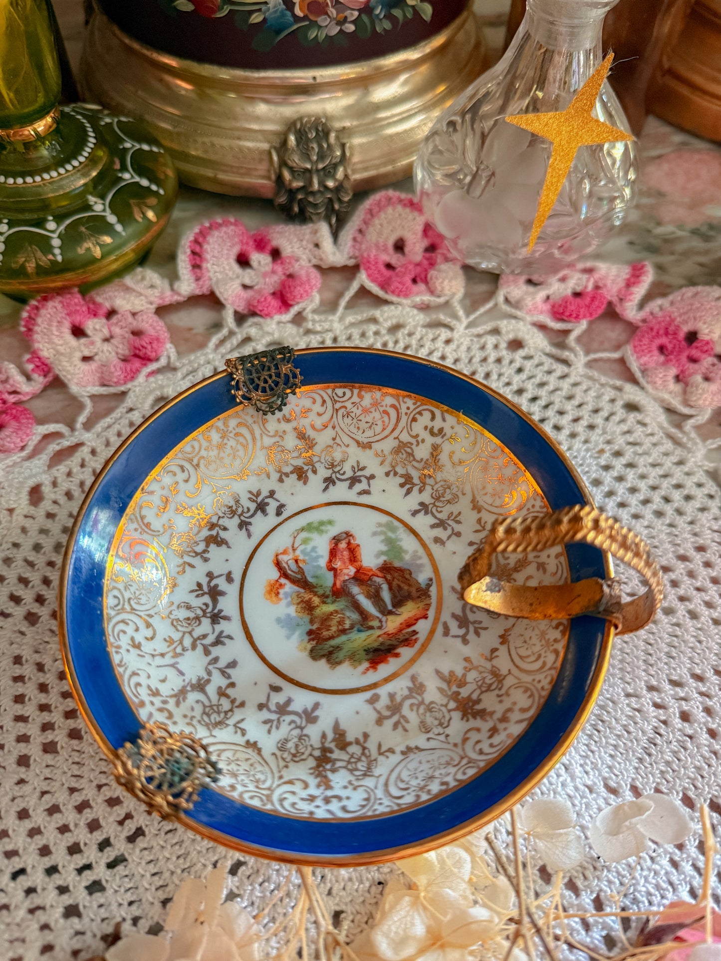 Syracuse 24k gold ashtray/dish✨