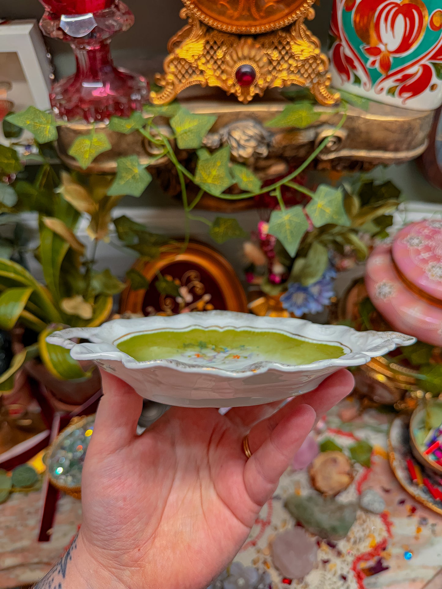 Limoges floral ashtray✨