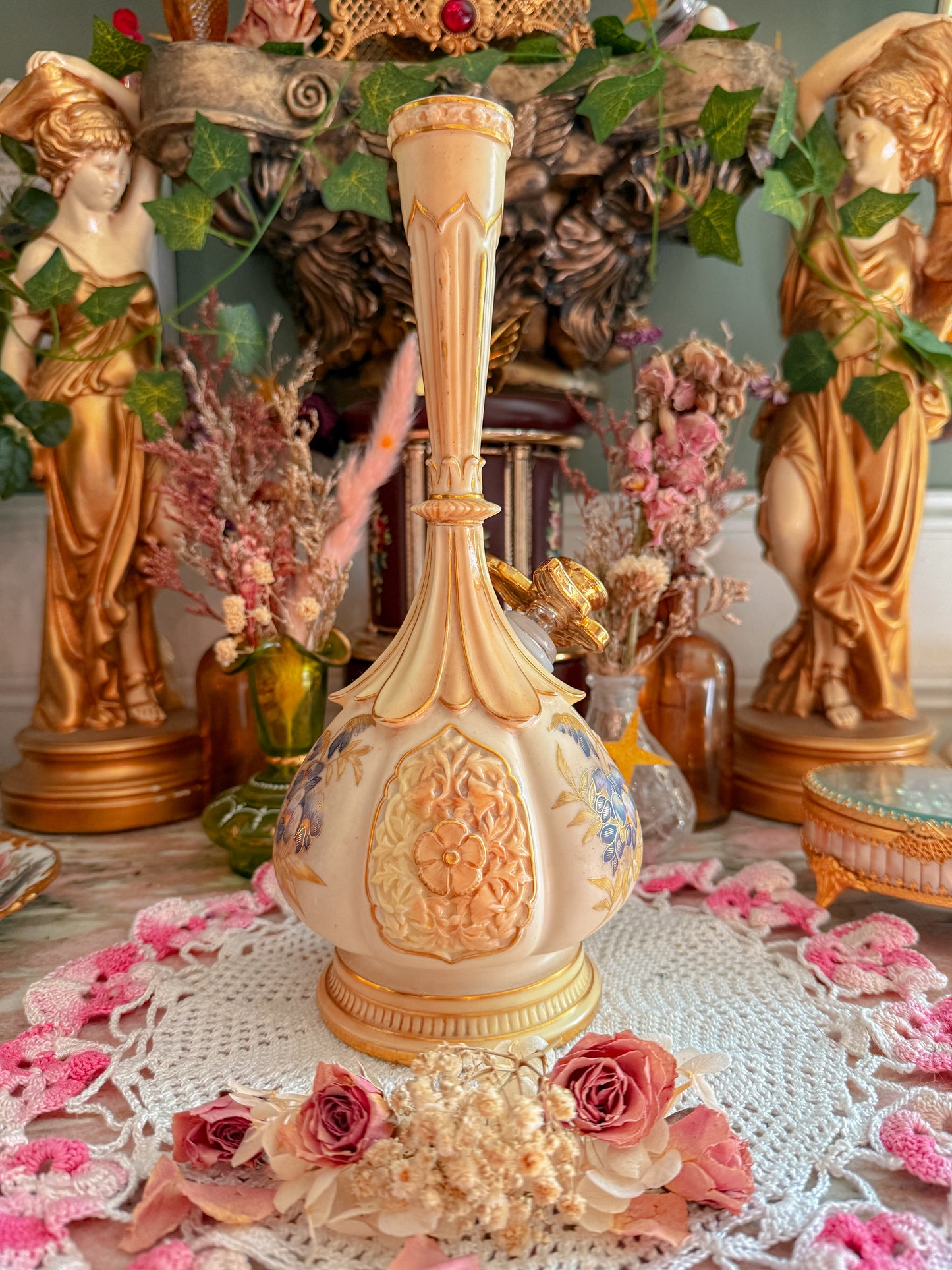RW carved floral✨