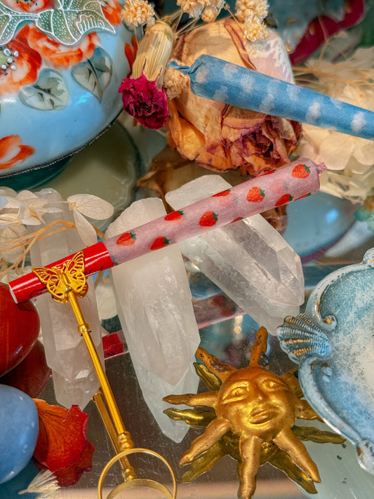 Strawberry pre rolled cones✨