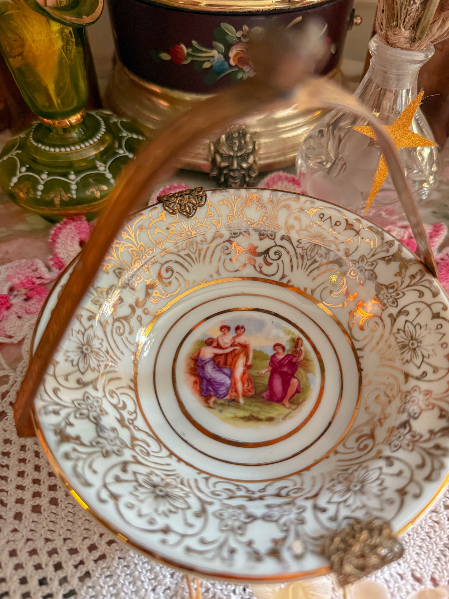 Syracuse 24k handled ashtray/dish✨
