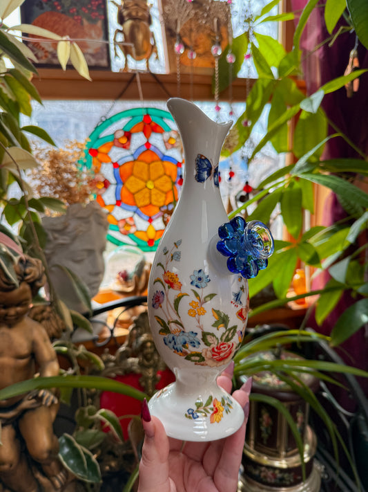 Aynsley floral and butterfly✨