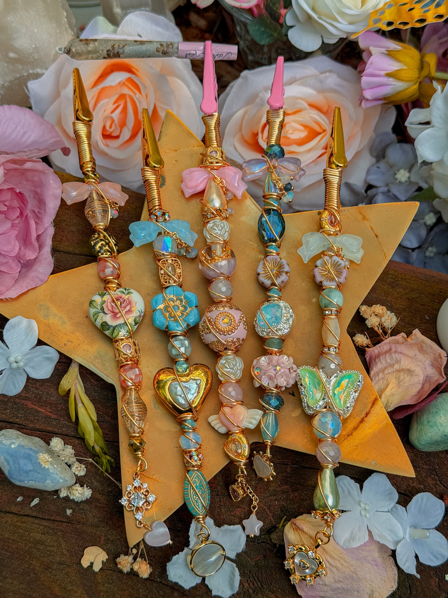 Handmade Luxury Clouded J clips🎀