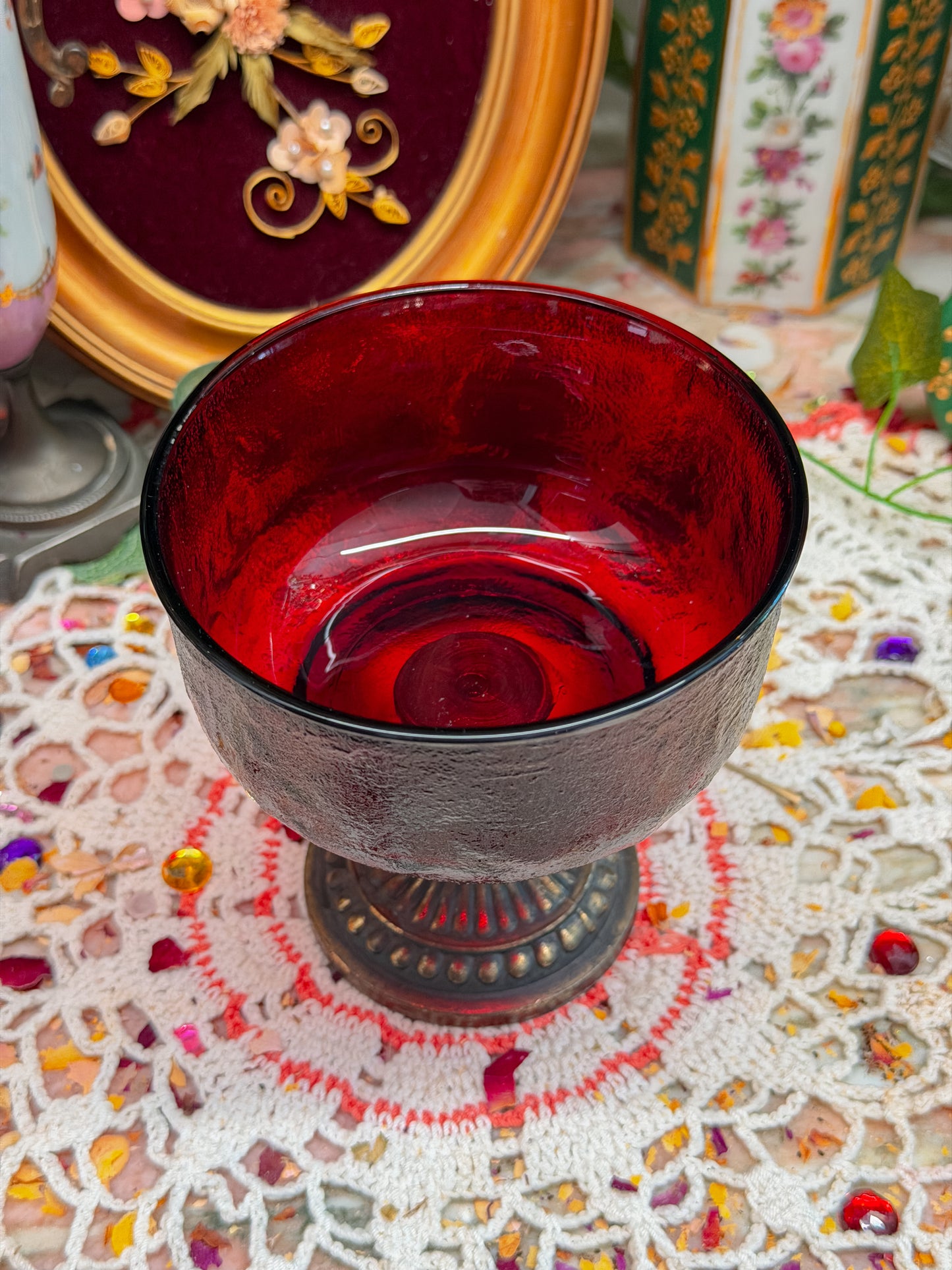 Solid red glass pedestal ashtray✨