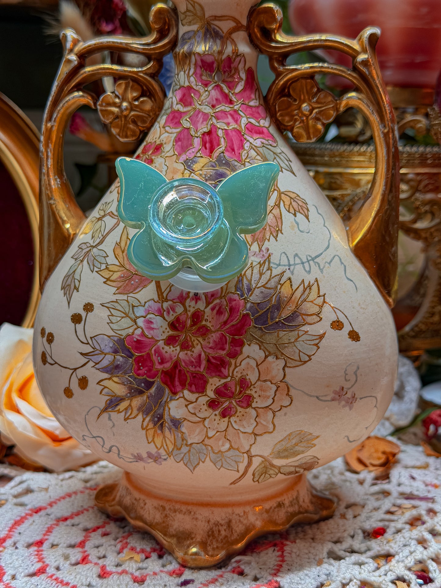 Royal Bonn floral bong✨