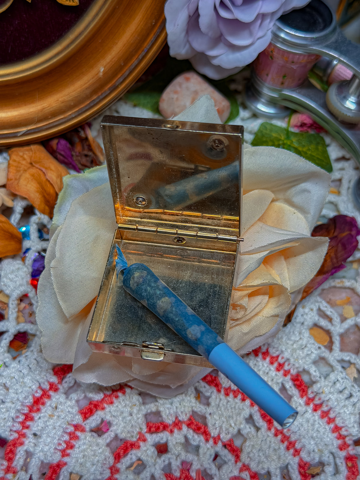 Silent butler Pocket ashtray with colored gemstones and rhinestones✨