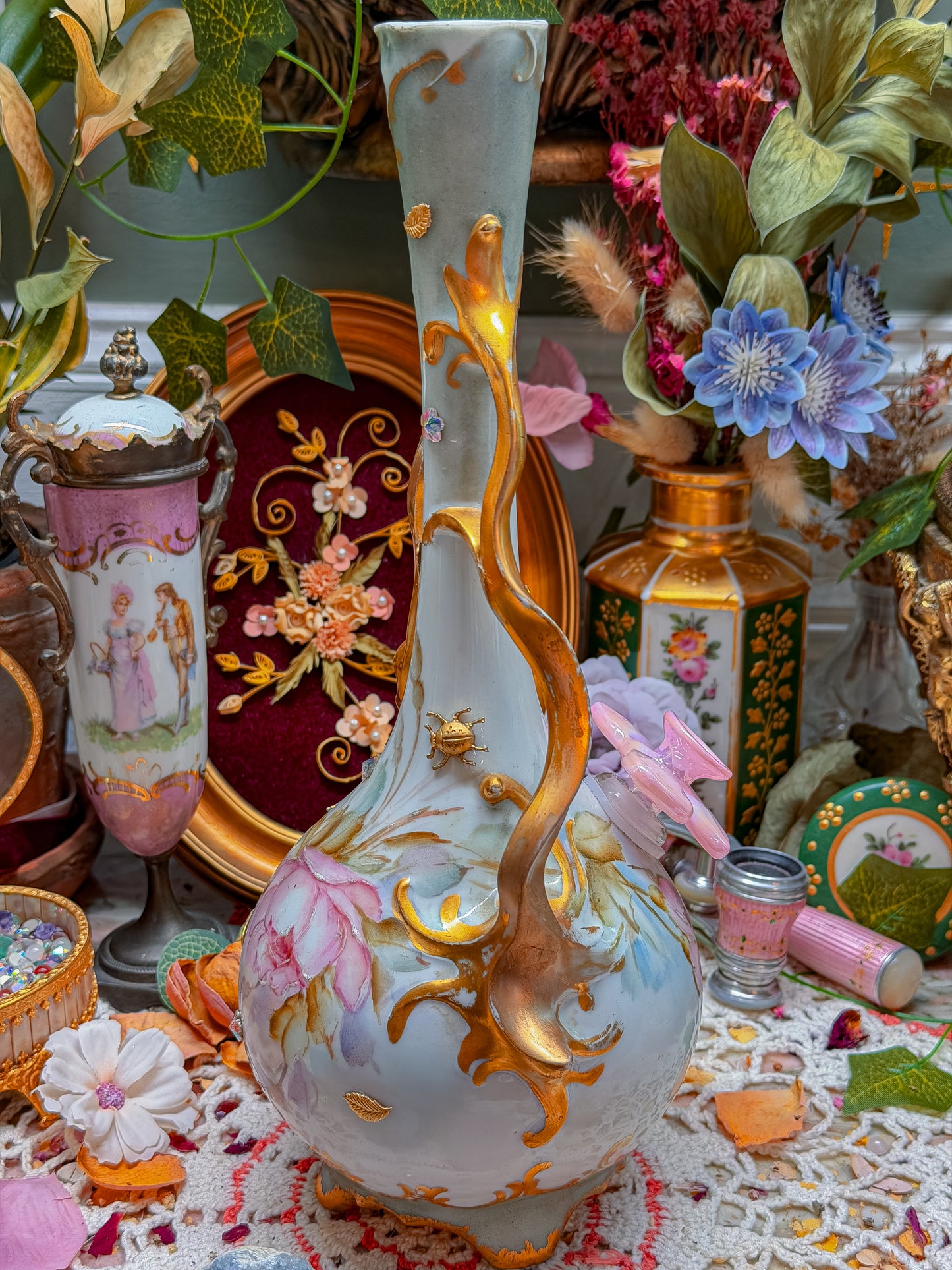 Rare Art Nouveau floral with add ons✨