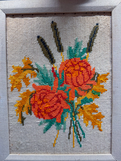 Wooden framed 70s needlepoint art✨