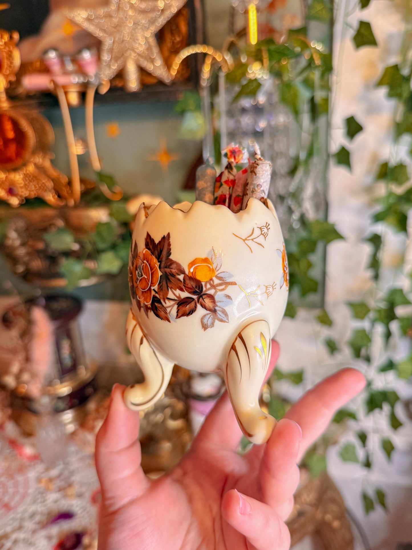 Floral egg joint holder✨