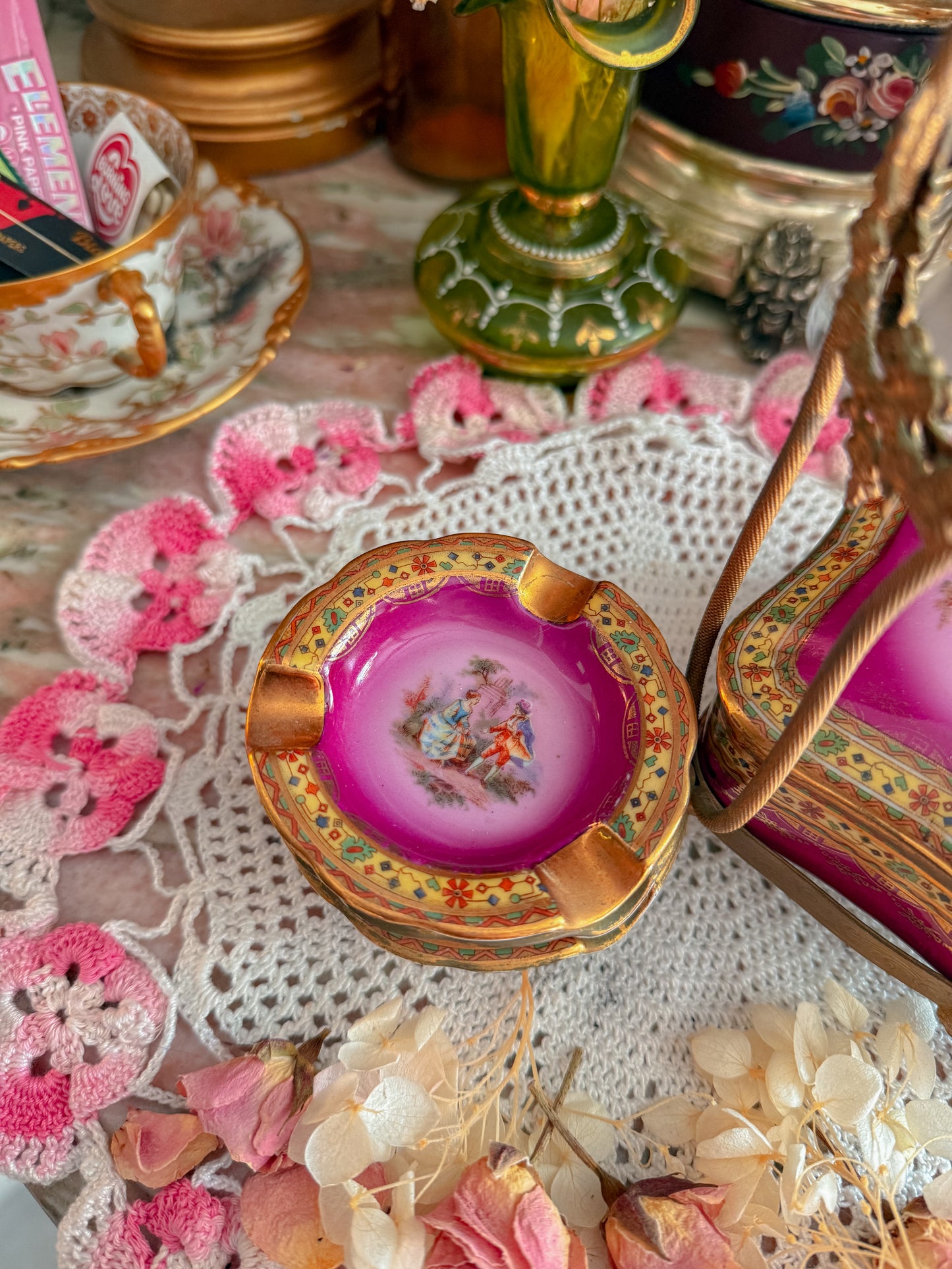 Limoges brass handheld ashtray/stash set✨