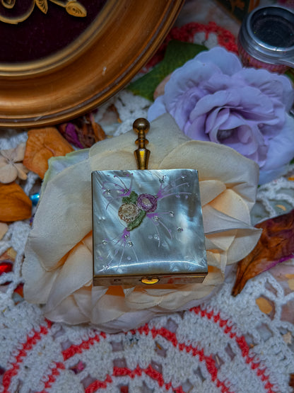 Pocket ashtray with MOP And embroidery/ rhinestones✨