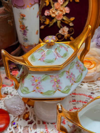 Limoges French floral stash & ashtray✨