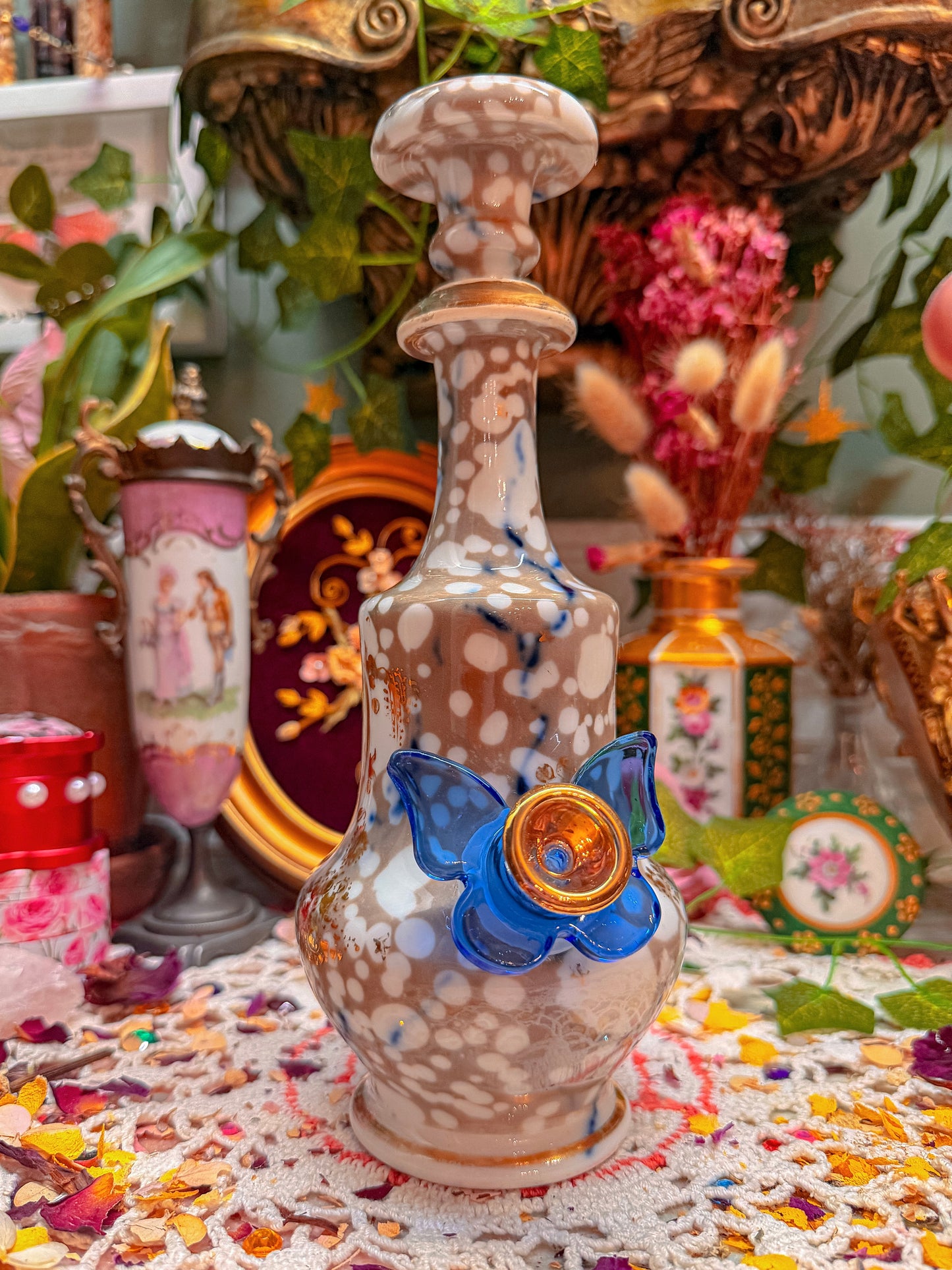 Independent made stone like Victorian floral✨