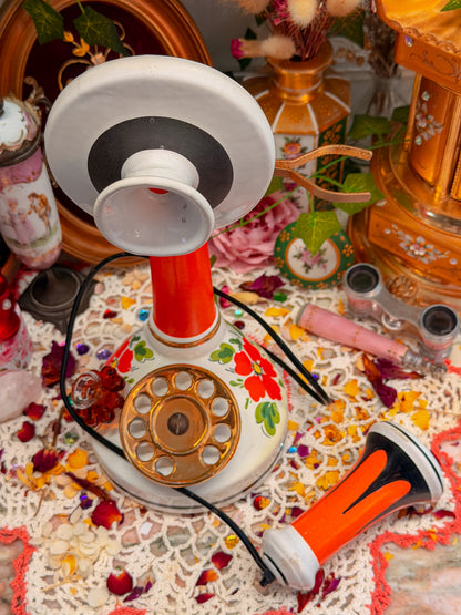 70s groovy telephone✨