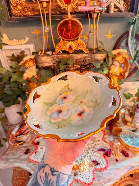 Limoges ashtray✨