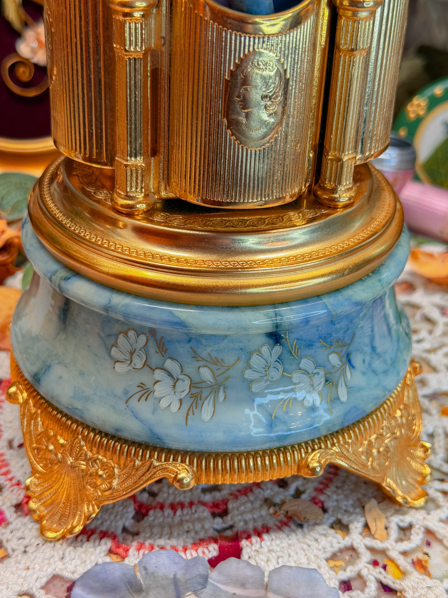 Italian Reuge cigarette carousel!!!✨