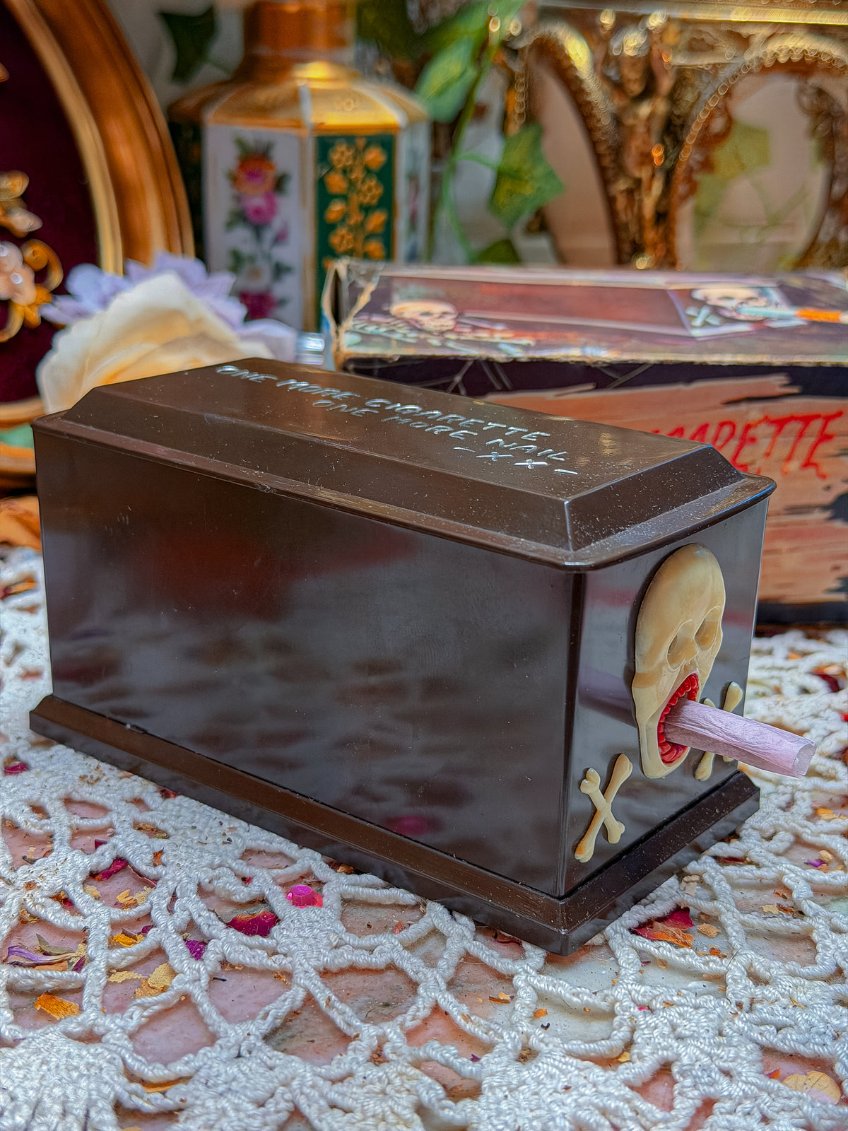 1950s Skull cigarette dispenser with original box