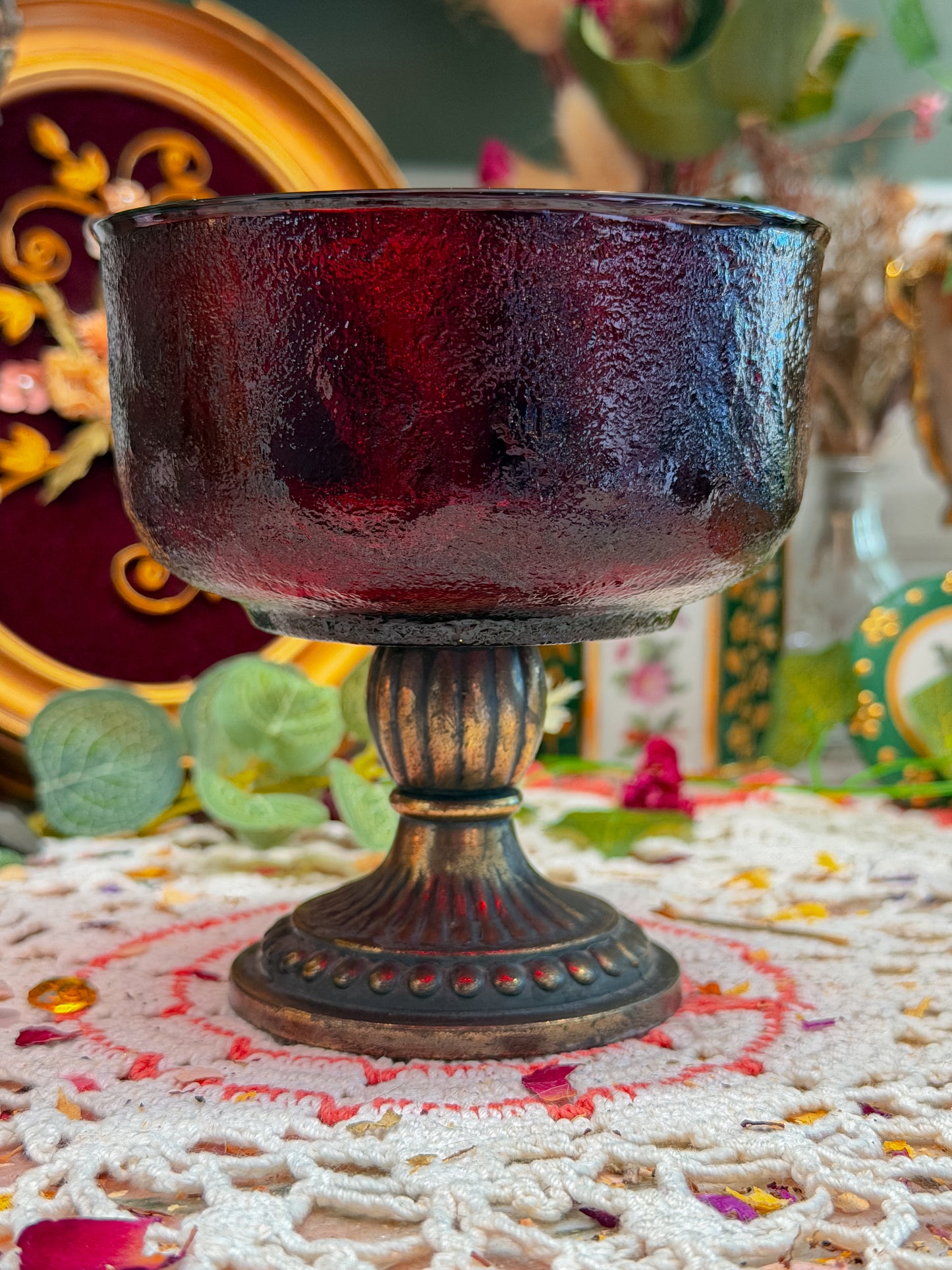 Solid red glass pedestal ashtray✨