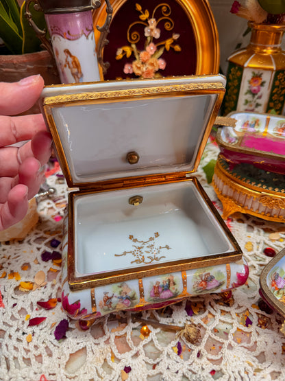 French Limoges handled stash and ashtrays set✨