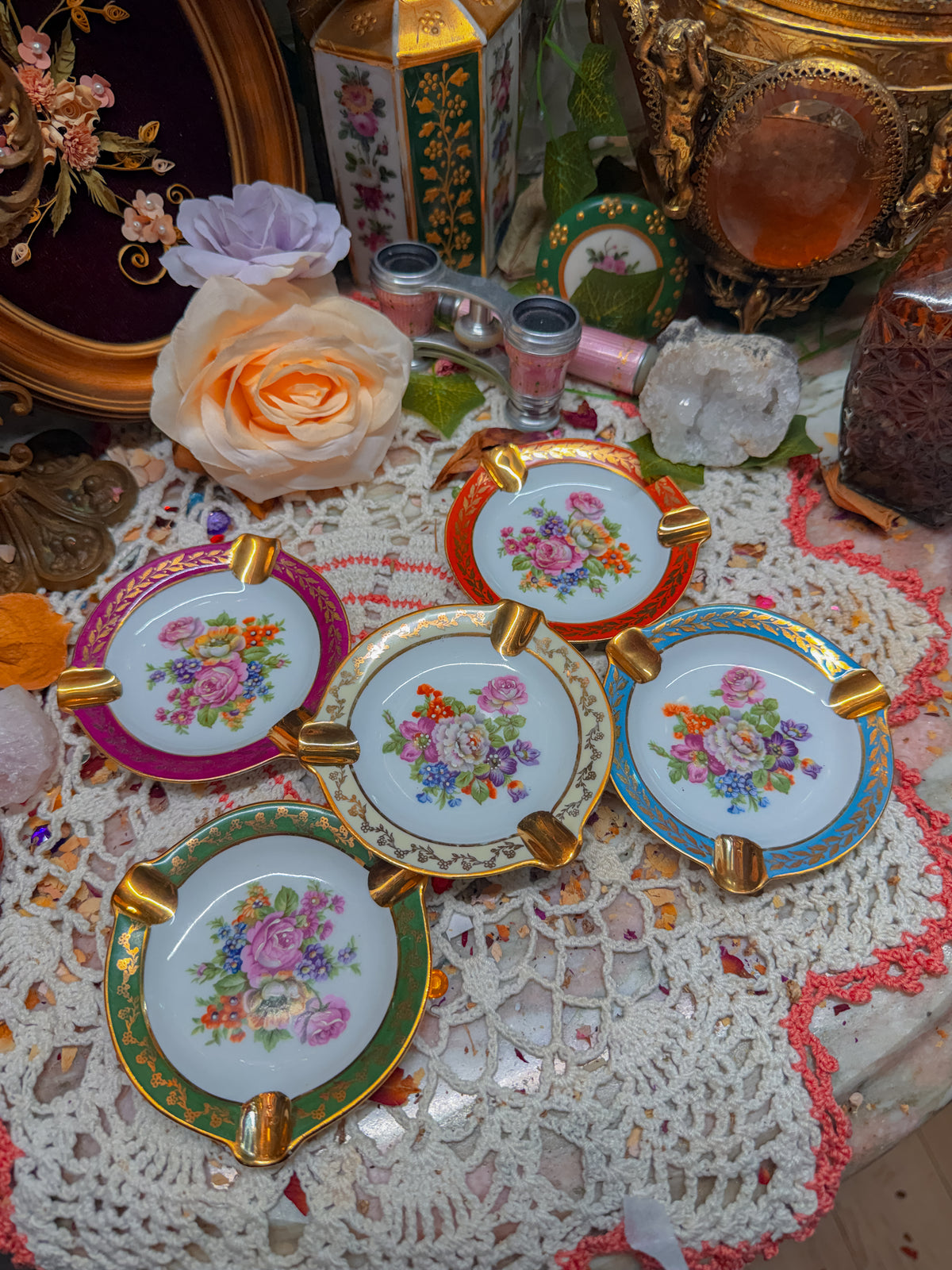 Limoges French ashtrays✨