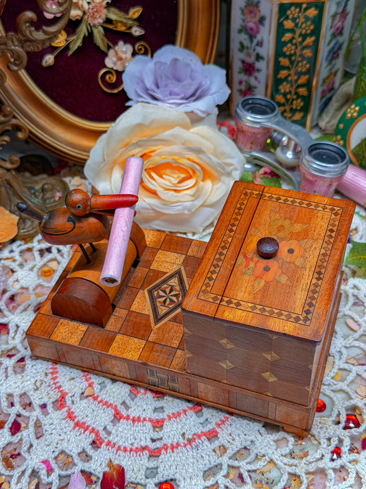 Wooden cigarette bird dispensing box✨
