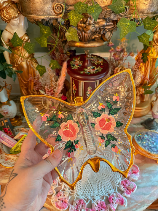 Floral butterfly ashtray✨