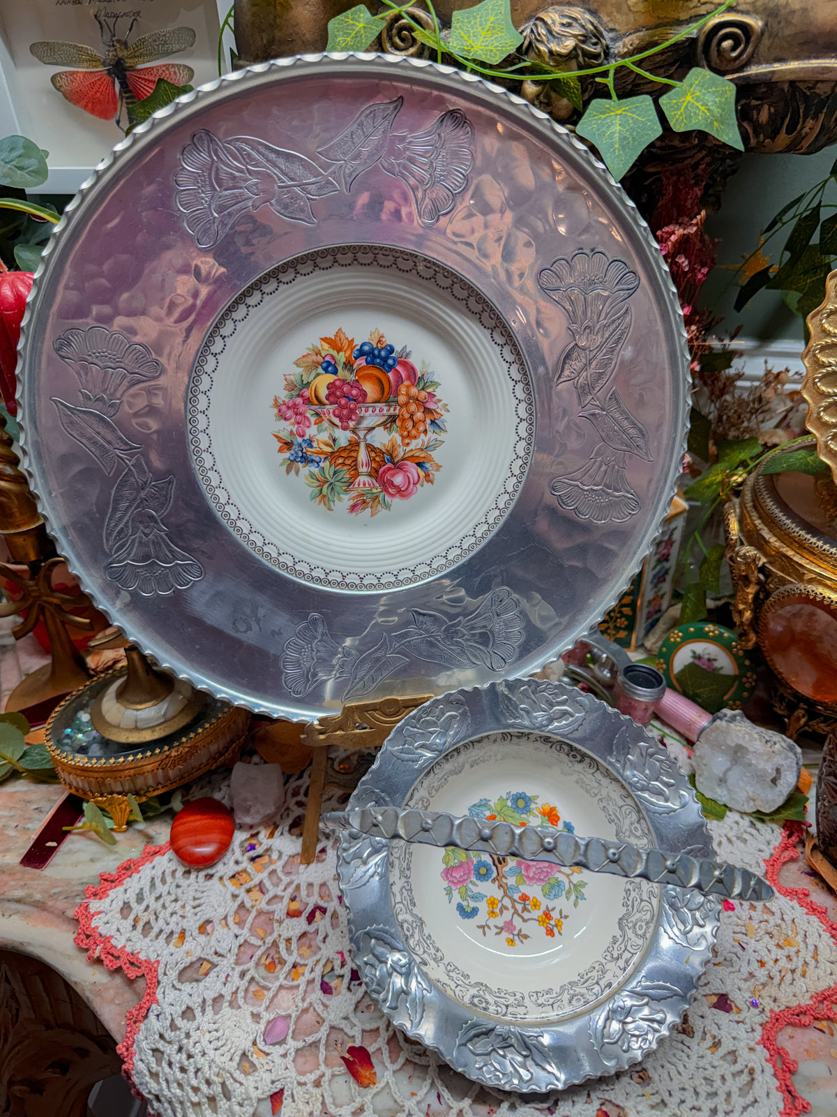 Metal and ceramic ashtray and rolling tray✨