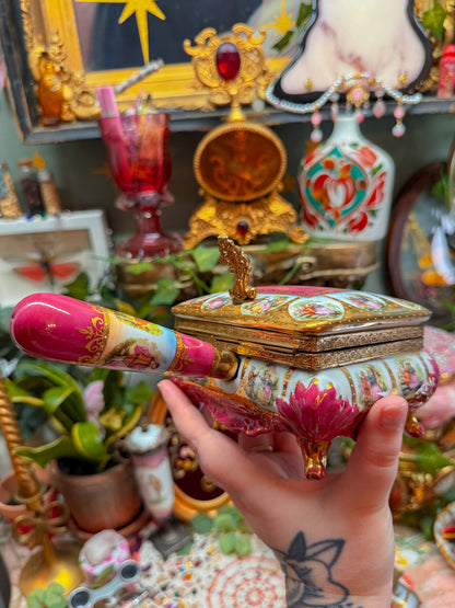 French Limoges handled stash and ashtrays set✨