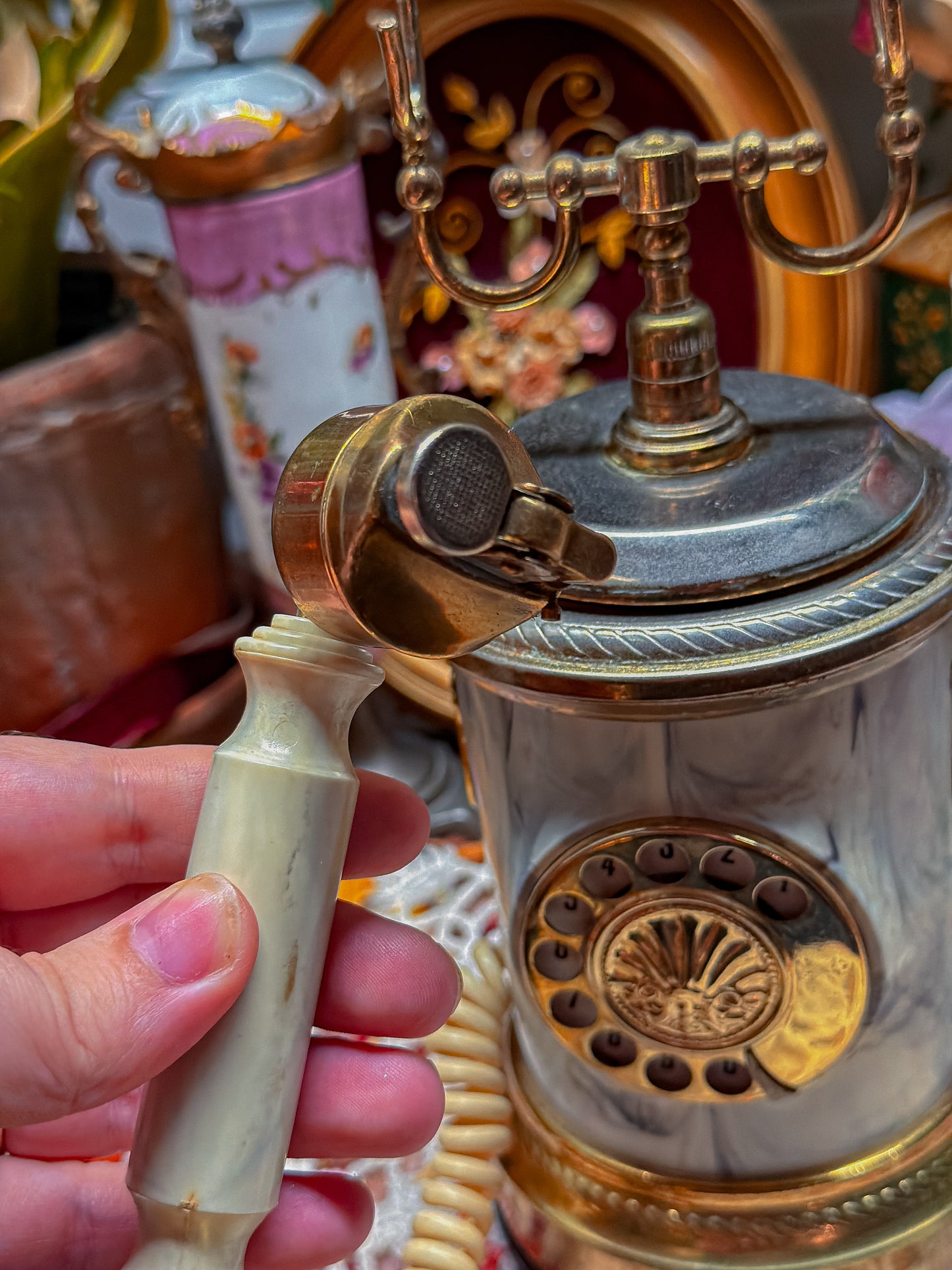 Telephone cigarette dispenser/lighter/music box (RARE)✨