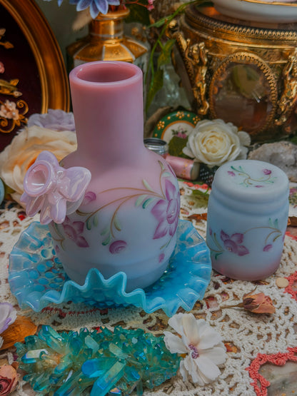 RARE limited edition Burmese Fenton set!!!✨