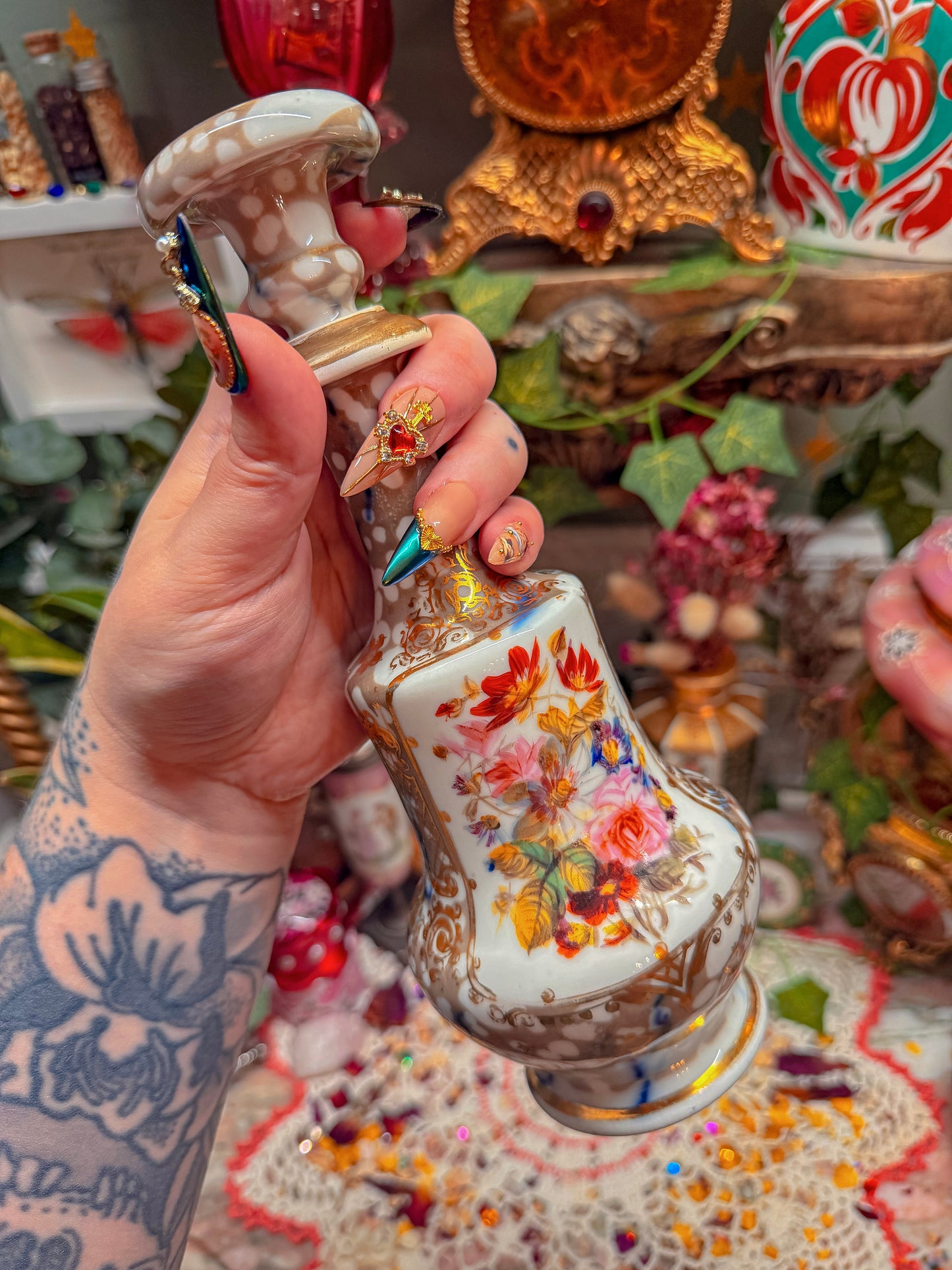 Independent made stone like Victorian floral✨