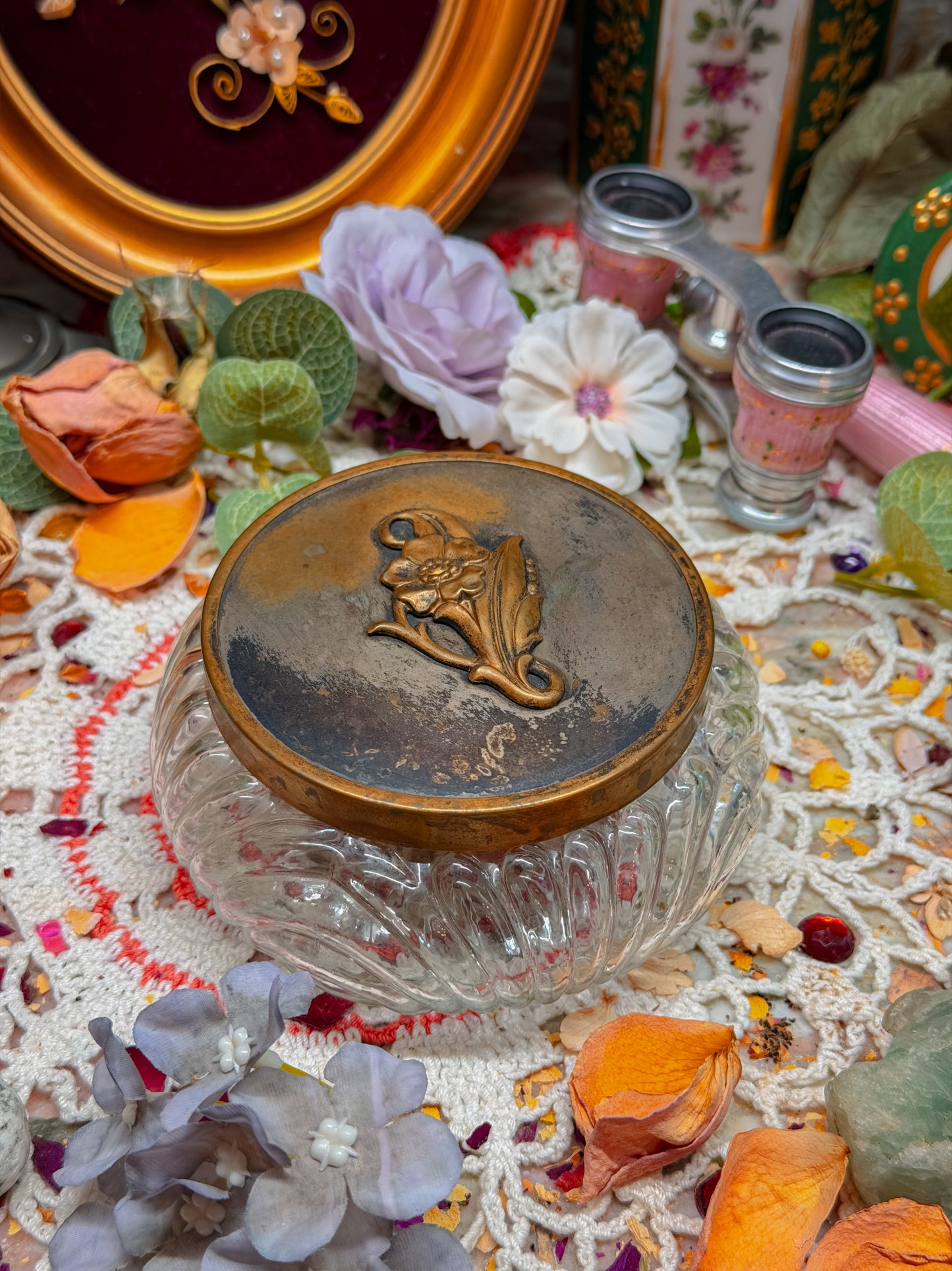 Floral metal and glass stash✨
