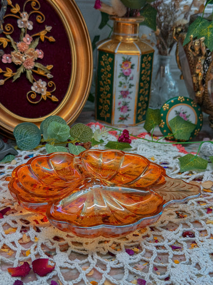 Carnival glass flower ashtray✨