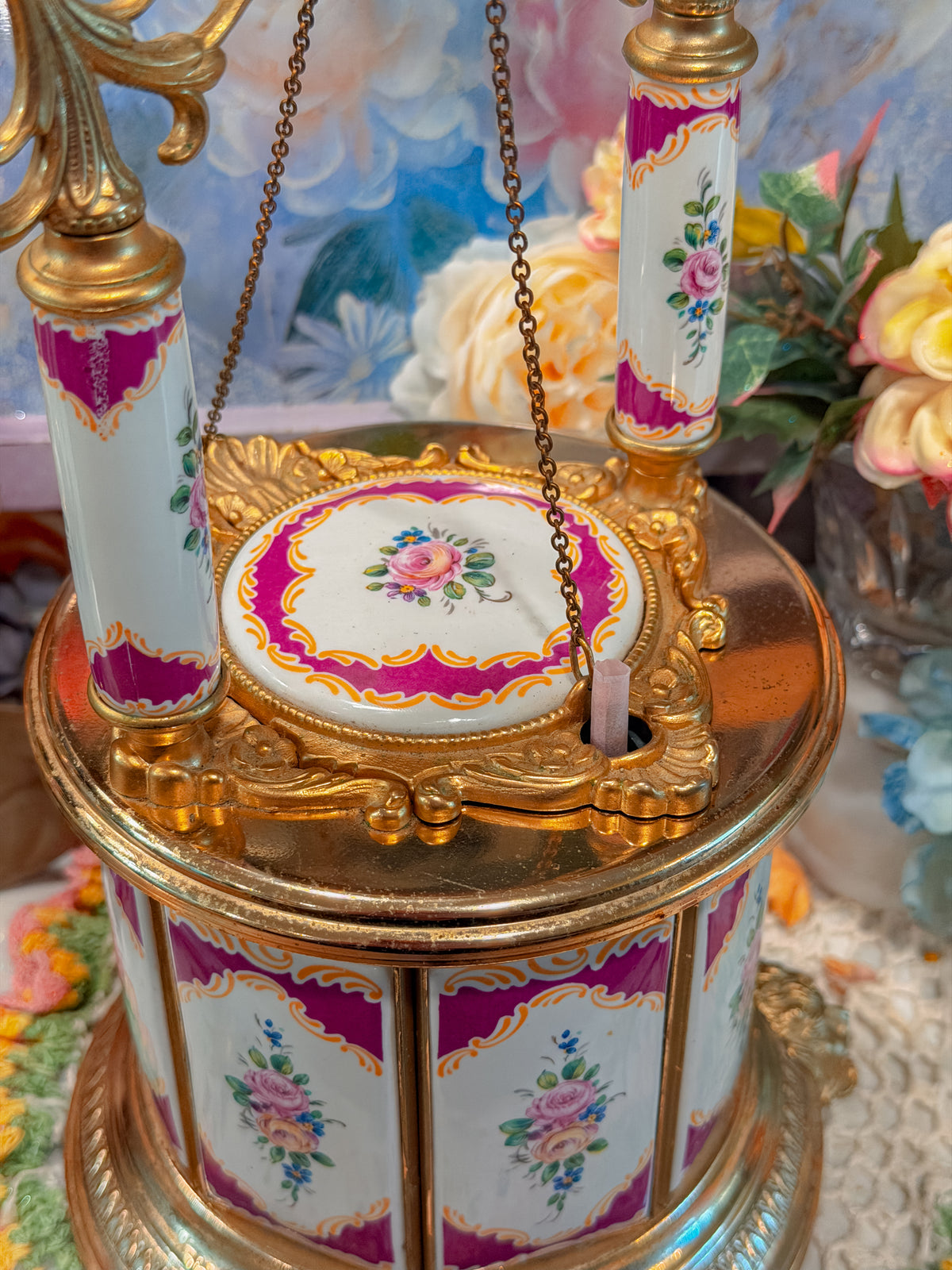 RARE 1950s wishing well cigarette dispenser