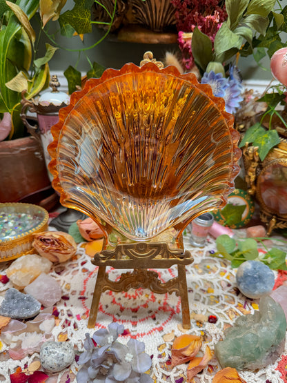 Carnival glass seashell ashtray✨