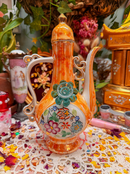 Pearlized floral teapot piece✨