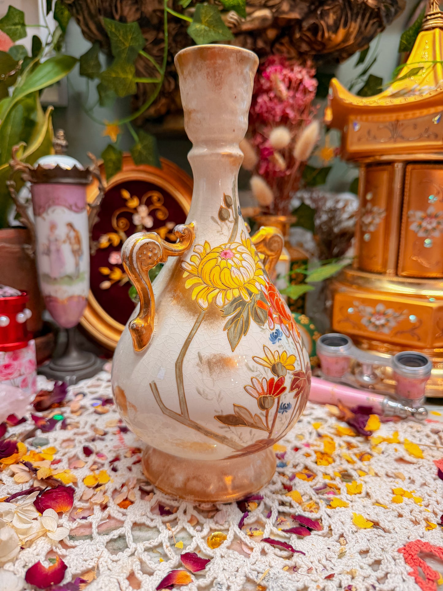 royal bonn with Chrysanthemums✨