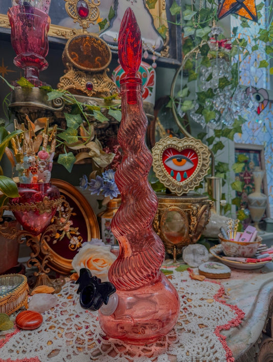 16.5 inch snake bong🕷️