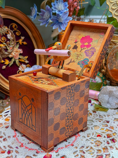 Wooden bird cigarette dispensing box✨