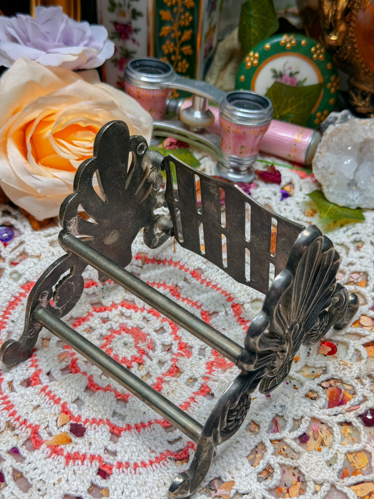 Vintage Silver ornate knife holder✨